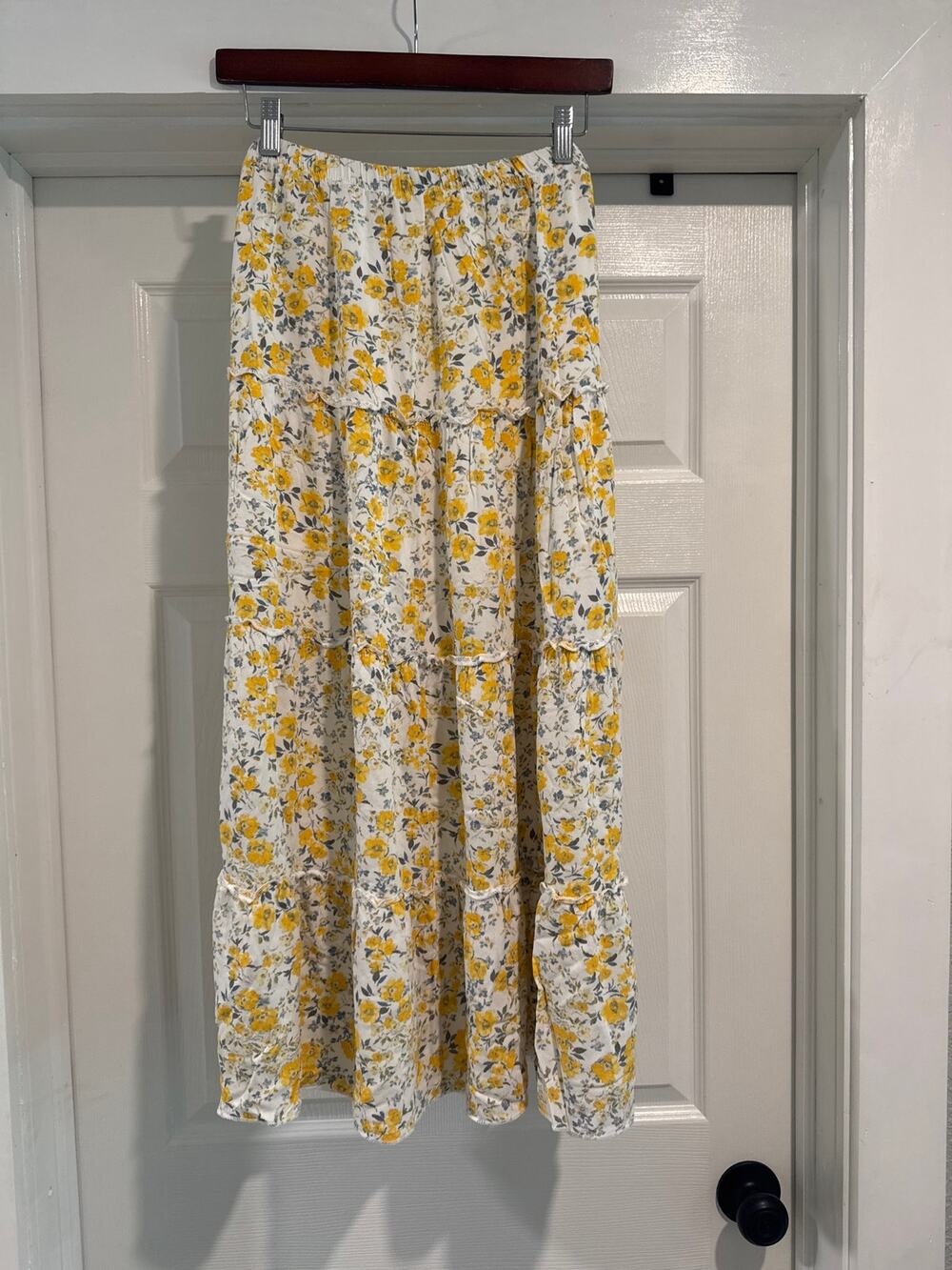 Ultra Flirt Lined Long Skirt Flower Pattern Yellow Women's Size 1X